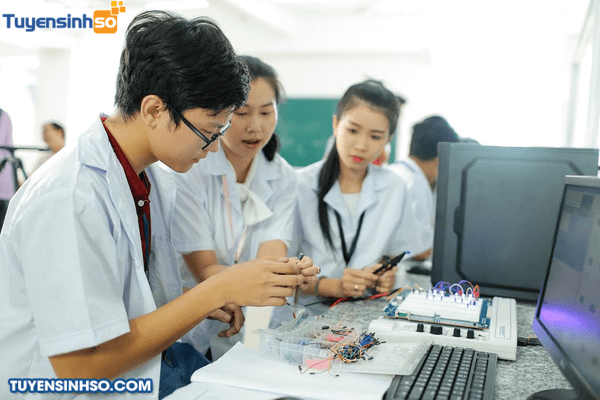3 nhóm ngành của Trường ĐH Bách khoa Hà Nội lọt tốp 400-550 thế giới