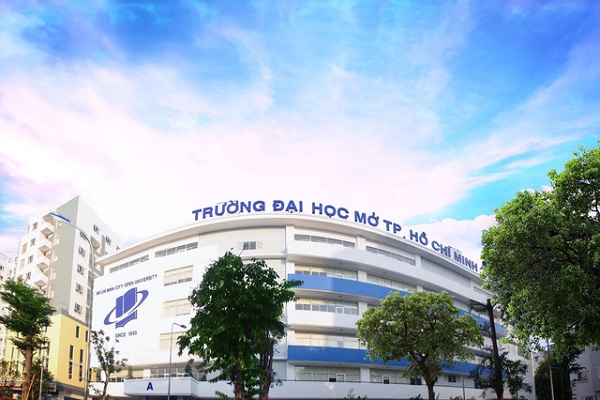ĐH Mở TP.HCM công bố điểm sàn 2021: Từ 16 điểm trở lên