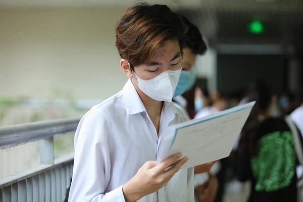 Bộ GD&ĐT thông báo LÙI thời gian điều chỉnh nguyện vọng, công bố điểm chuẩn