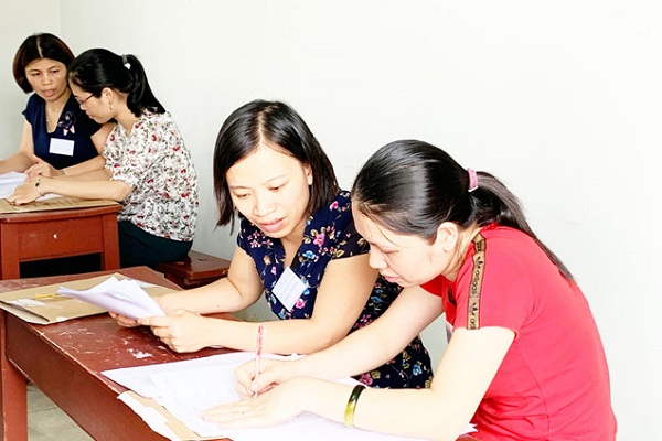 Chấm thi Ngữ văn: Đã có thêm một vài bài thi đạt điểm 9, phổ điểm từ 4,5 – 7 điểm