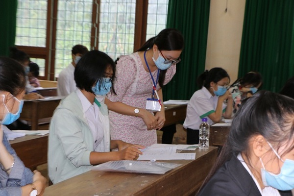Chấm thi Bet88 2026 nổ hũ và xổ số THPT 2020: Một tỉnh không có điểm liệt, cao nhất là 9,8 điểm môn Toán