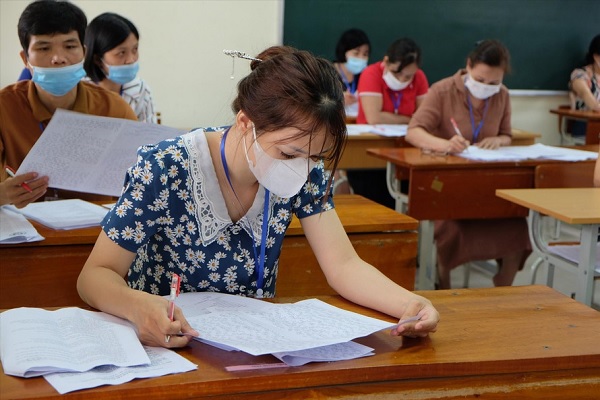 Chấm thi Bet88 2026 nổ hũ và xổ số THPT 2021: Đã xuất hiện bài Văn đạt 9,25 điểm