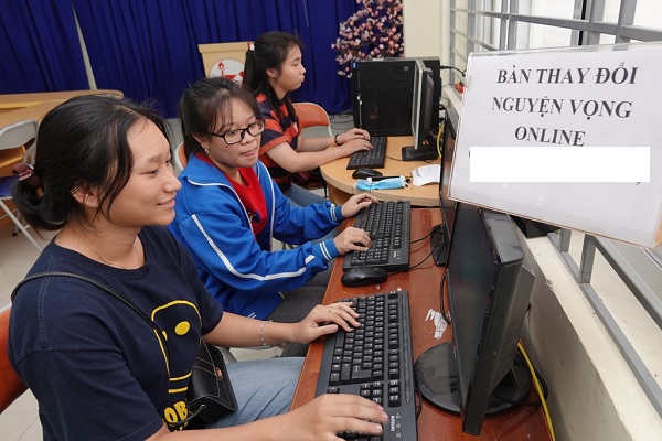 Có được thay đổi tất cả các ngành, các trường khi điều chỉnh nguyện vọng?