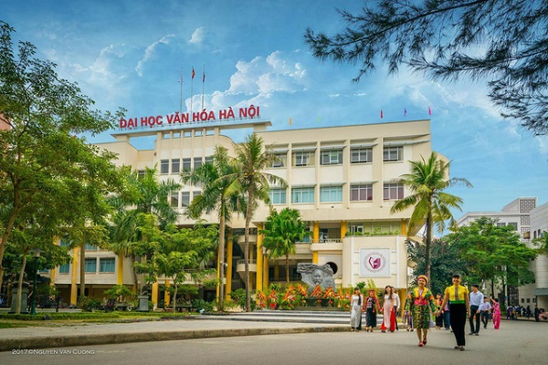 Được 15-18 điểm khối D nên thi trường nào?