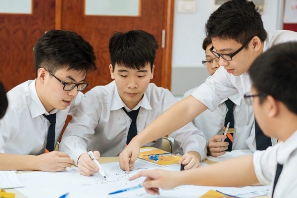 Làm sao để hòa nhập môi trường mới khi học ĐH?