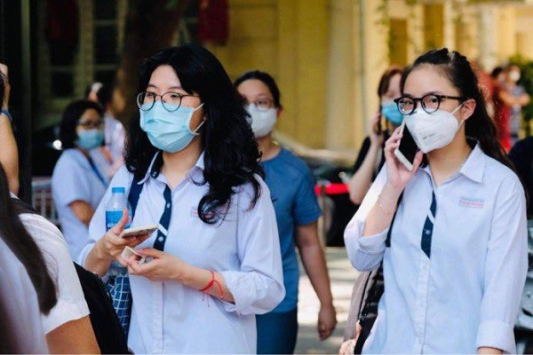 Môn Lịch sử đội sổ, điểm chuẩn khối C sẽ thế nào?