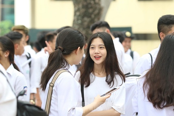 Ngưỡng đảm bảo chất lượng đầu vào đối ngành sư phạm và sức khỏe: Phải là HS giỏi mới được thi?