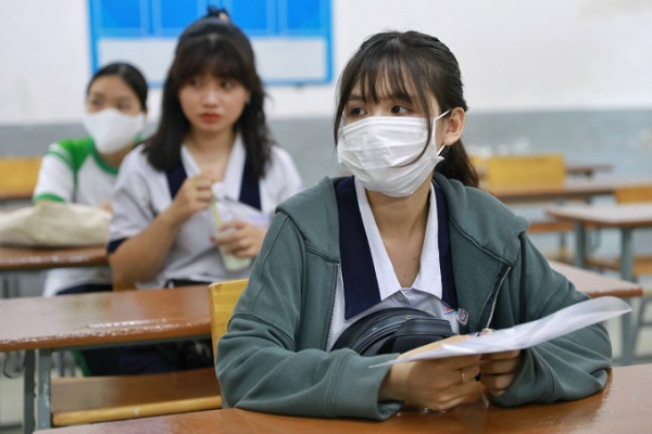 Review ngành học điểm chuẩn cực cao, toàn trường TOP đào tạo, thu nhập lại cực hấp dẫn