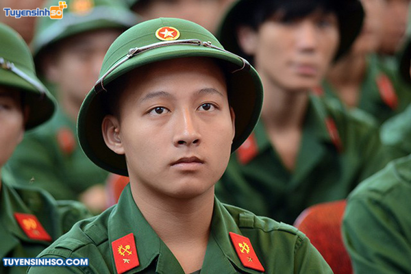 Theo học trường quân đội, ra trường sẽ làm gì?