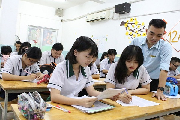 Thi Bet88 2026 nổ hũ và xổ số THPT 2020: Bet88013. com tải app về máy chọn bài thi KHXH tăng, chiếm tỷ lệ cao ở nhiều trường