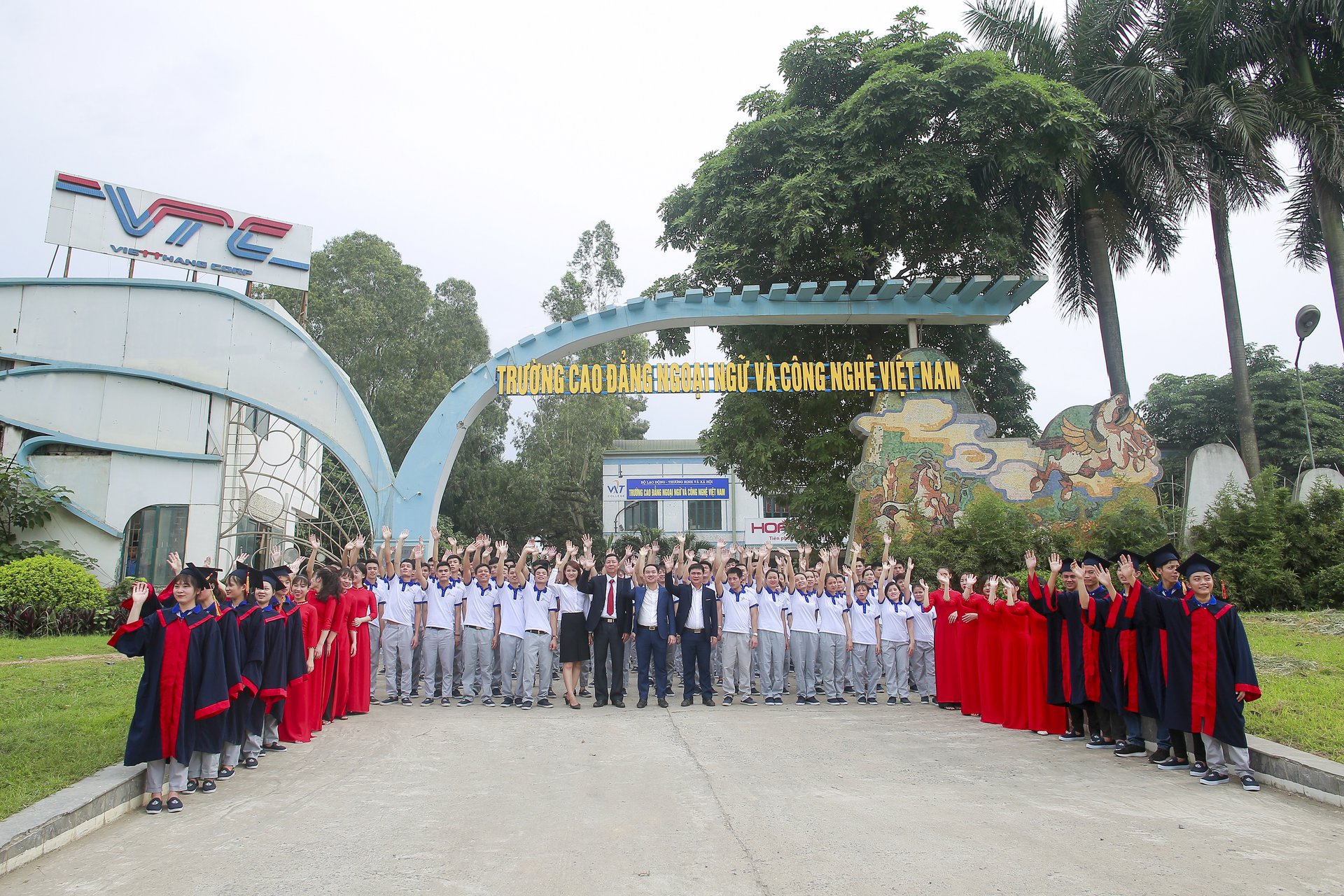 Top những trường đào tạo ngoại ngữ chất lượng tại Hà Nội