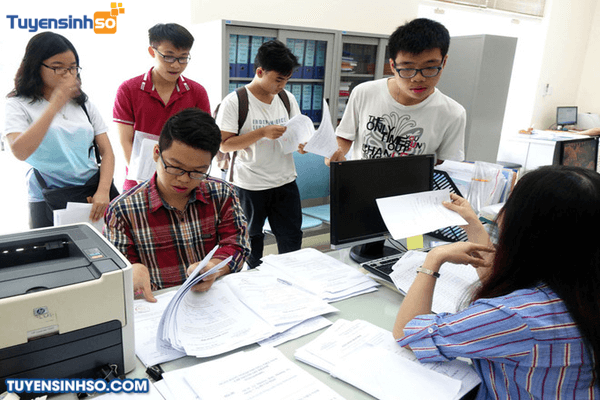 Xét tuyển ngành y khoa bằng học bạ?!