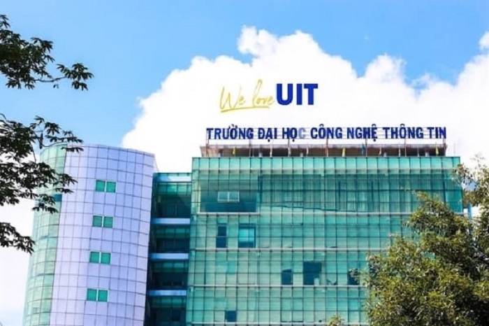 truong-dai-hoc-cong-nghe-thong-tin-UIT-muc-hoc-phi-tang-cao-nhat-40%-1
