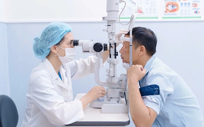 MỚI: Bộ GD&ĐT dự kiến siết chặt chuẩn đào tạo Y, Luật